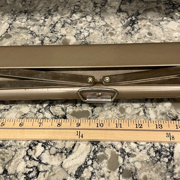 Vintage Da-lite handy Portable Projector Screen Retractable 18"×17" - Picture 5 of 11